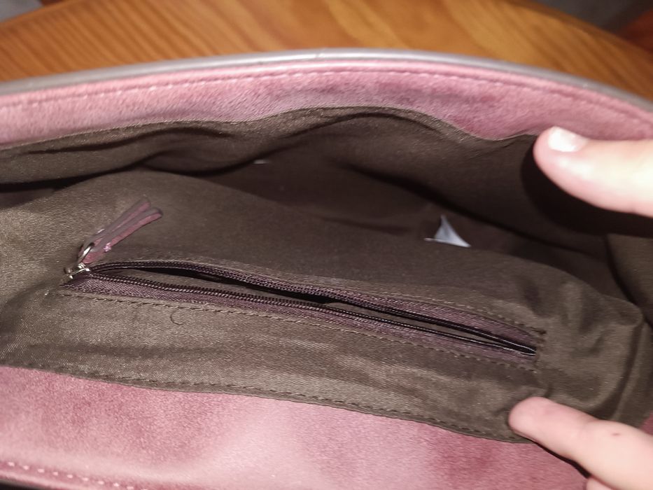 Carteiras usados e novos (LER DESCRIÇÃO)