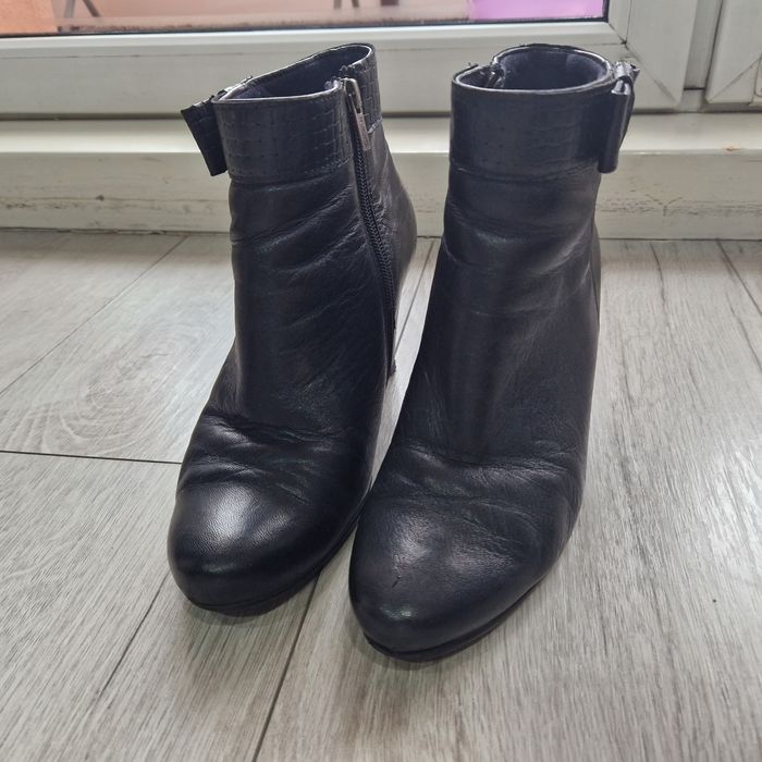 Sprzedam botki Ryłko r. 39