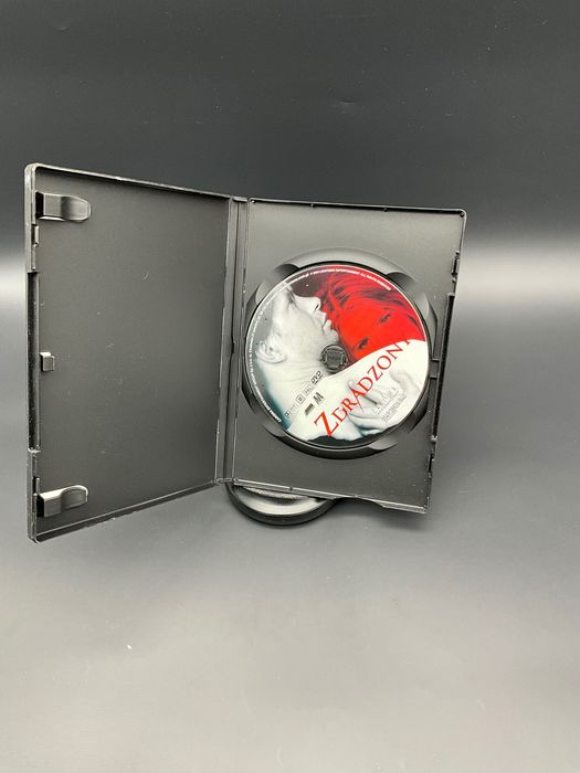 Zdradzony (Bound by Lies) DVD, Kino Akcji