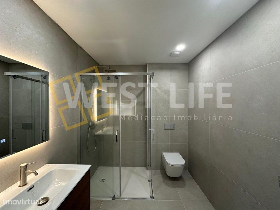 Moradia T3+1 com SUITE, Terraço, excelente iluminação natural e loc...