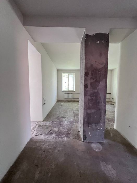 Продаж 3 кімнатної квартири в Центрі міста