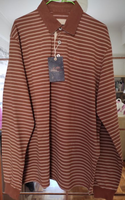 Sweatshirt
In very good condition