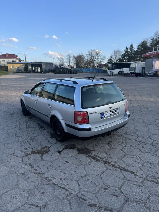 Sprzedam passata b5 fl 2.3 v5 170 koni