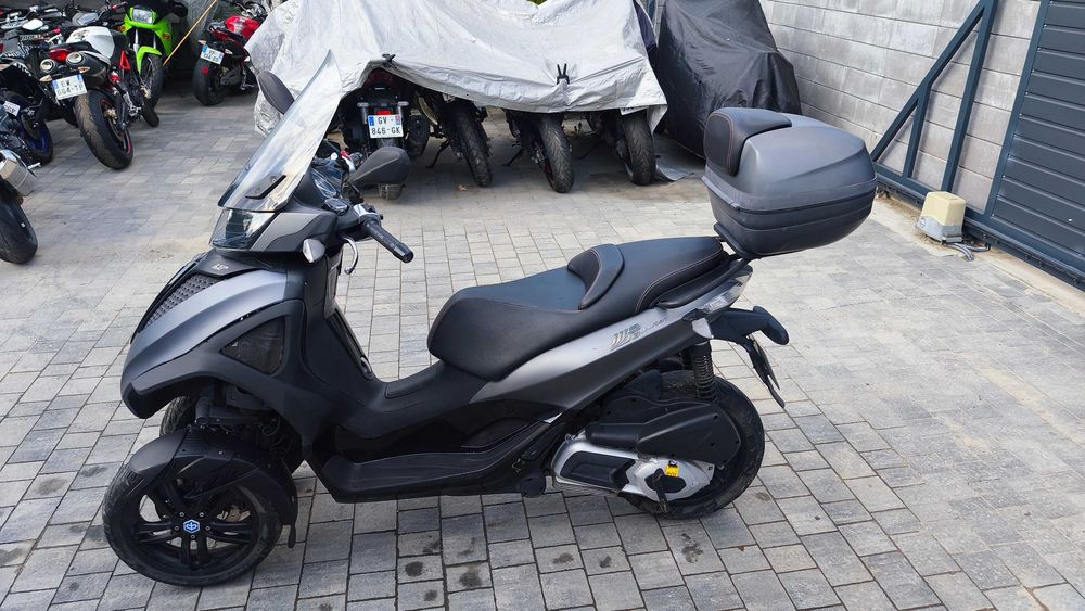 Skuter Piaggio MP3 300 LT / 16,7 kW Rok 2016r.