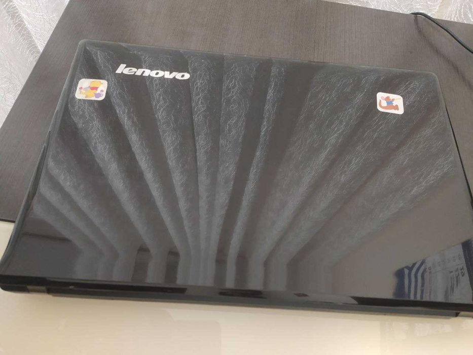 Продам недорого ноутбук Lenovo G570