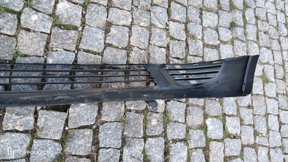 Avental de parachoques Ford fiesta 2003