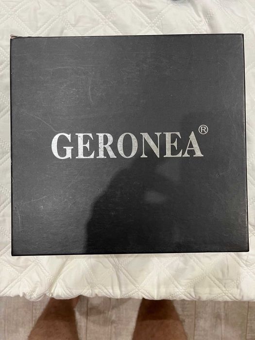 Продам Жіночі кожані сапожки "GERONEA"