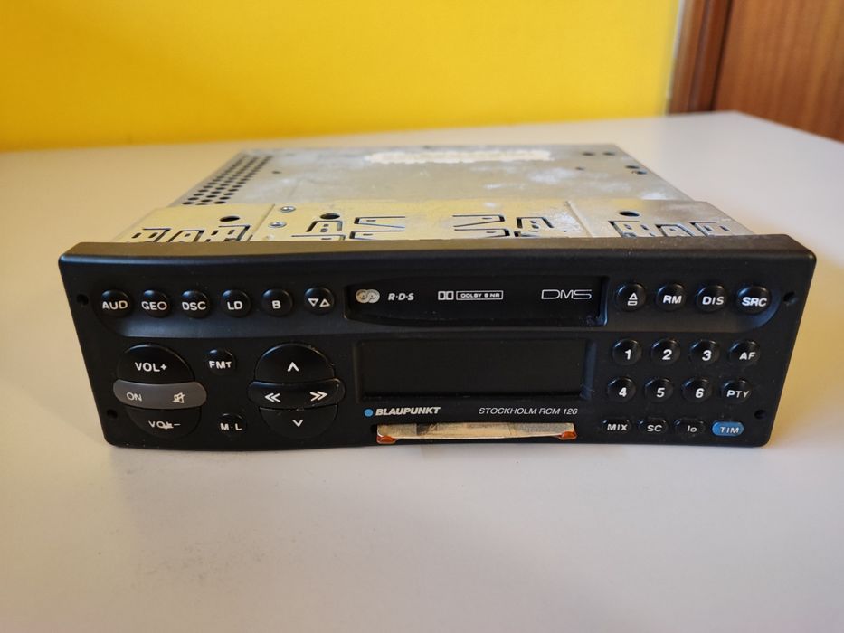 Auto radio Balupunkt mais caixa de cds