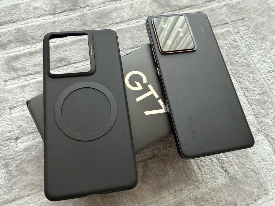 Smartfon Realme GT7 12/256GB jak nowy