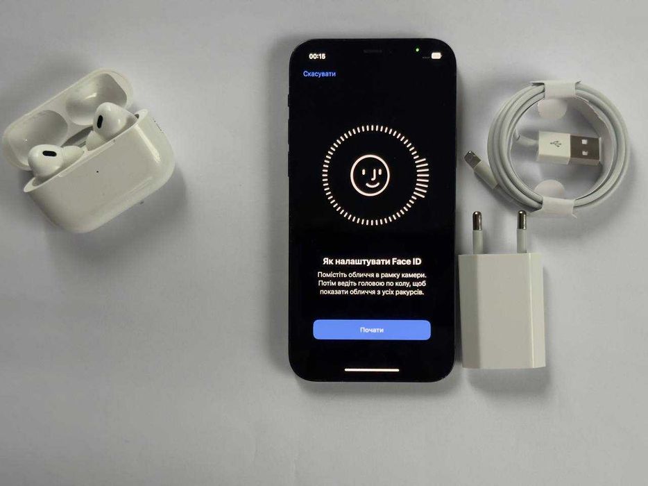 iPhone 12 midnight. Гарний стан. Комплект.