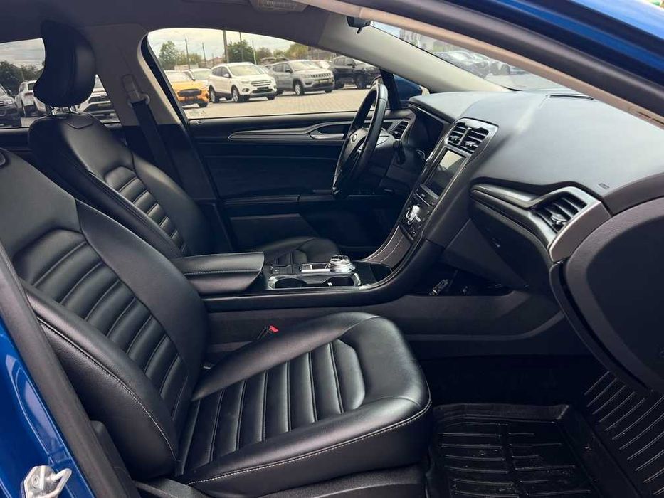 Ford Fusion 2017