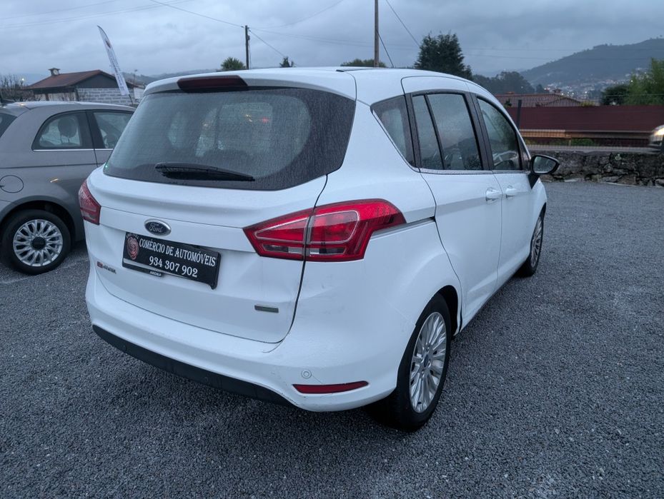 FORD B-Max Titanium64706206328065123