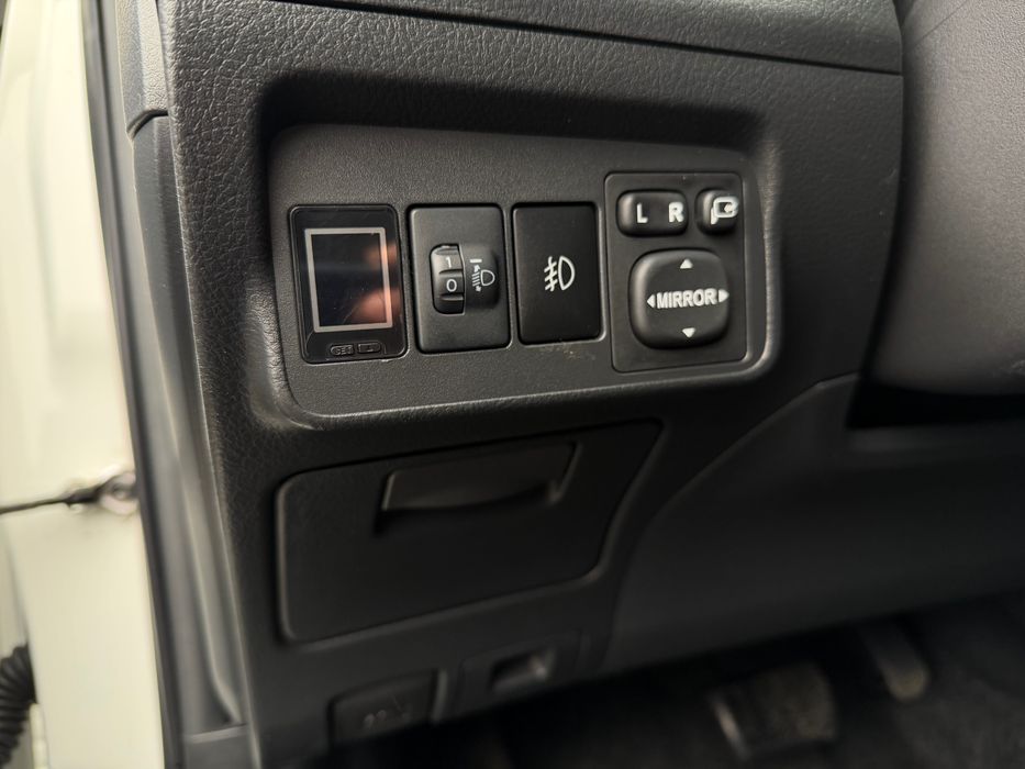 Toyota Corolla 2011р.в (рестайлинг) 1.6 автомат