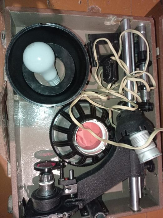 Фотозбільшувач УПА -3