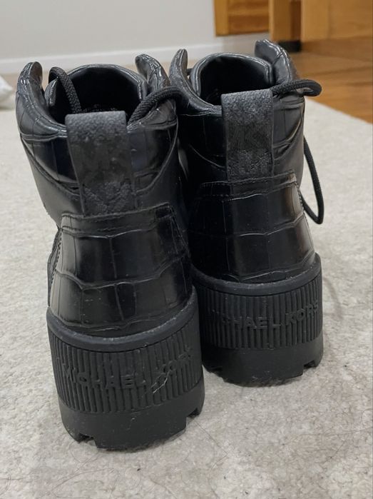 Botas Michael Kors 37