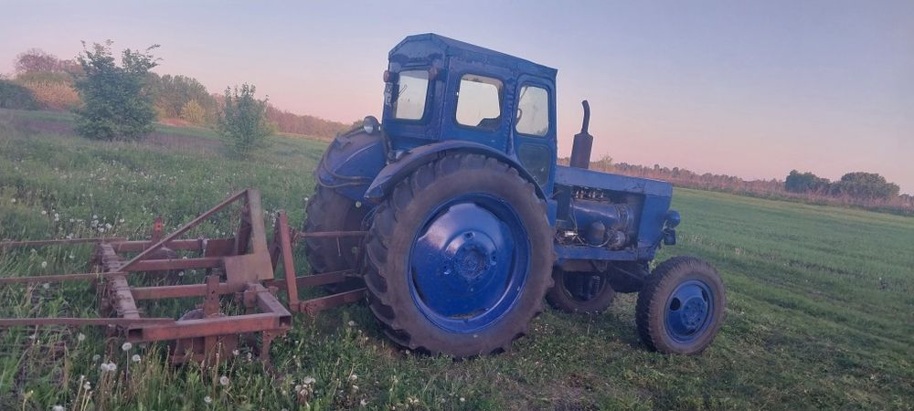 Продам трактор т 40 ам