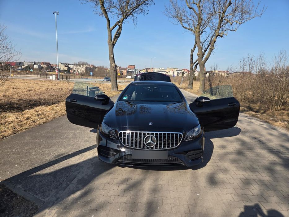Mercedes-Benz Klasa E Mercedes-Benz E 400 4MATIC Coupé