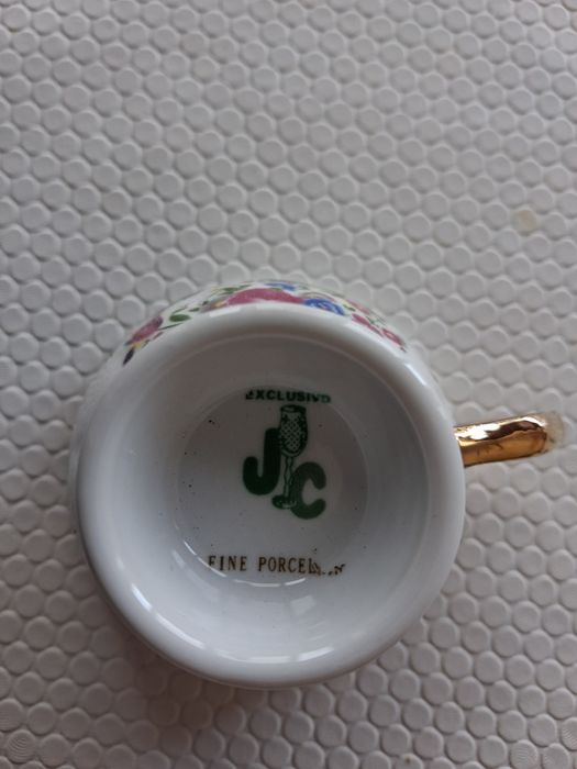 Various Vintage Items497526867840225281