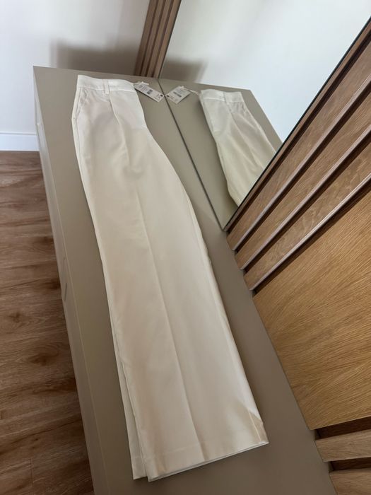Білі, плотні, вау брюки/штани Na kd, хс, Нові