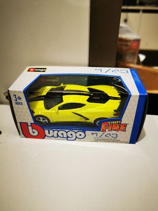 2020 Chevrolet Corvette Stingray Coupe Burago 1/43