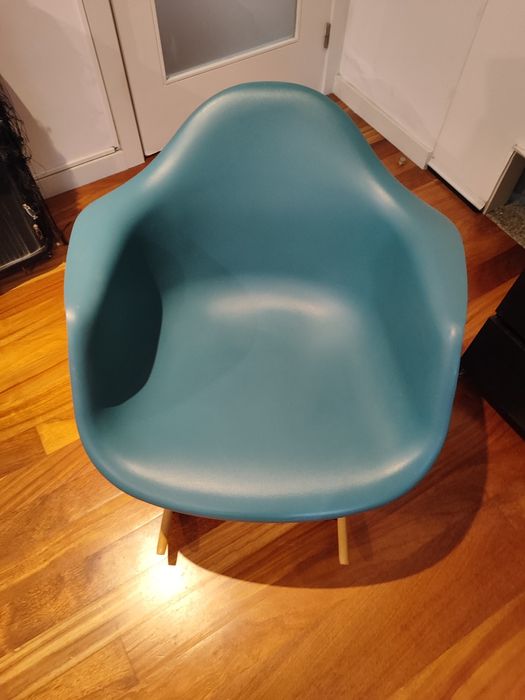 Cadeira de baloiço design moderno