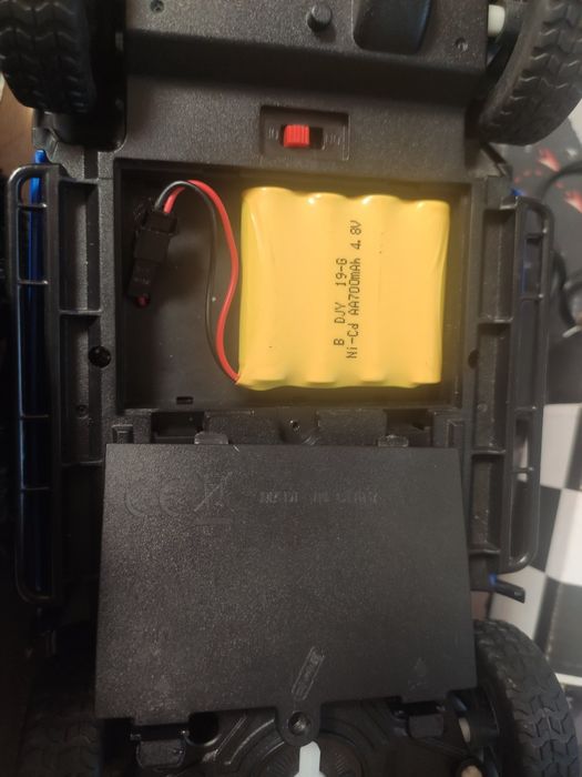 Радіокерована машинка Toyota FJ Cruiser