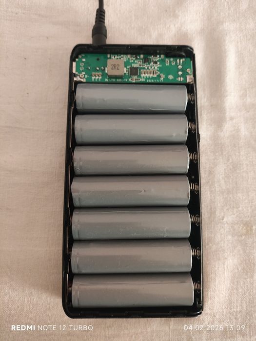 Powerbank для роутера 12В, 9В, 5В, 18W Type-C Чесні 22000mAh