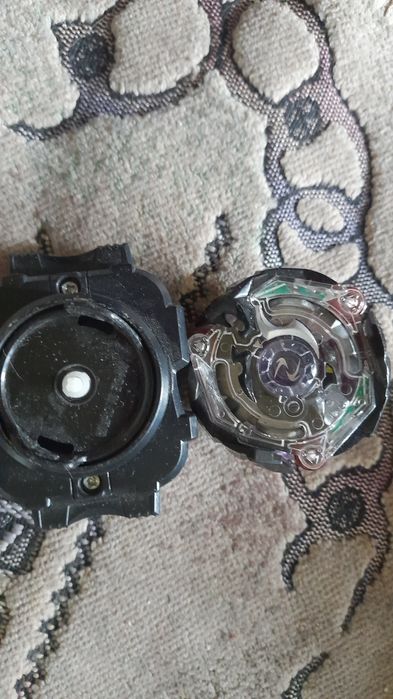 Продам бей блейди.