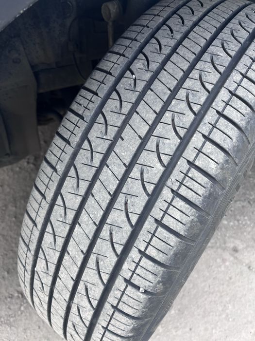 Резина летняя Yokohama 225/60R18 - 2020 года