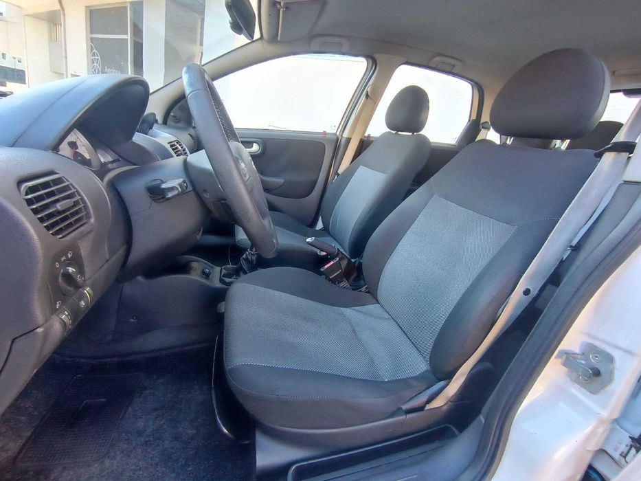 OPEL CORSA 1.2i 5 portas ac,LL, 180mil
