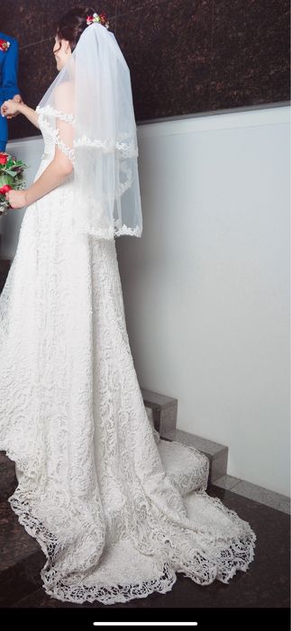 Продам весільну сукню