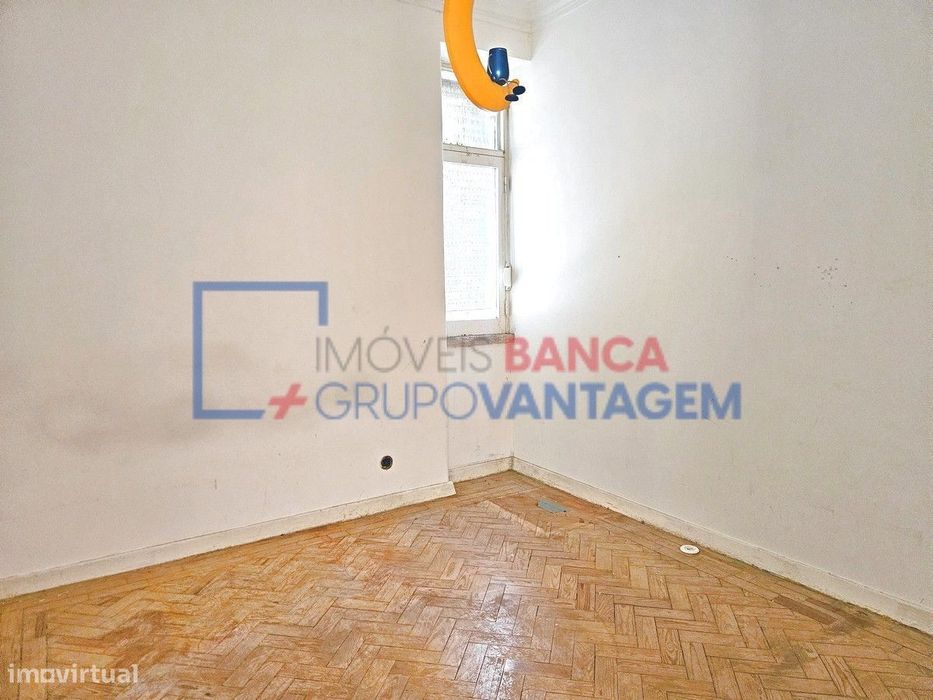 Apartamento T3, 80 m2 Barreiro l Bem Localizado