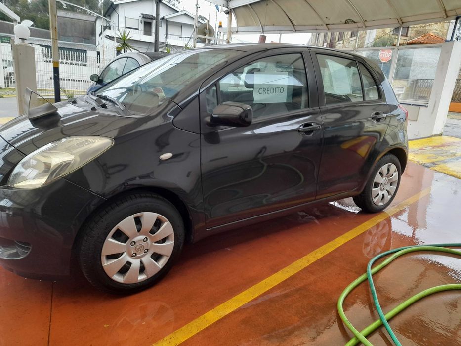 Toyota yares  1.0  impecável com garantia 20066