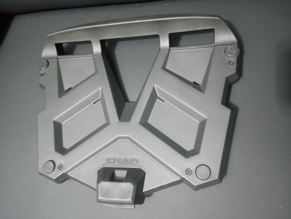 Base Shad topcase