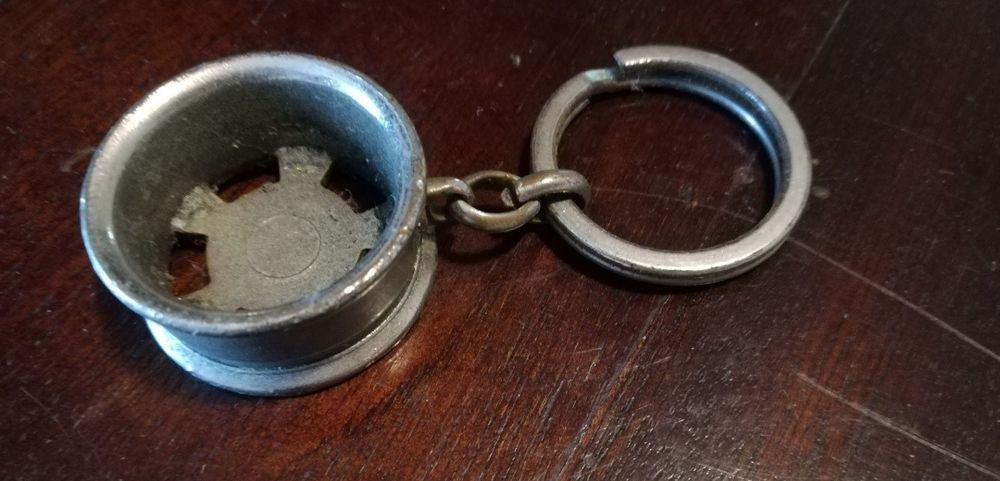 Porta Chaves Jante de Automóvel