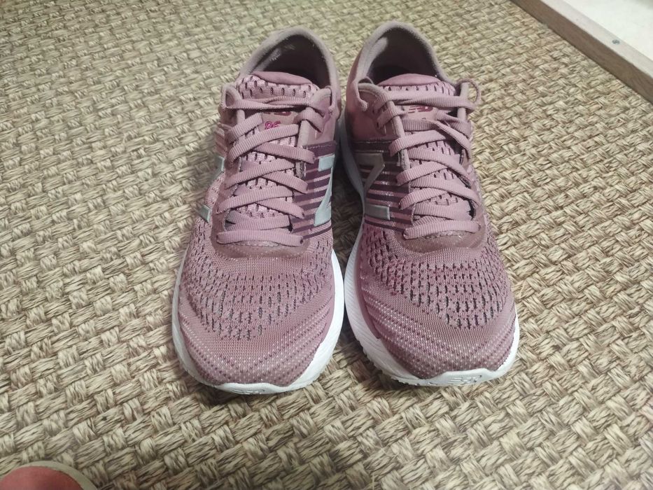 New Balance 860v10 размер 39.