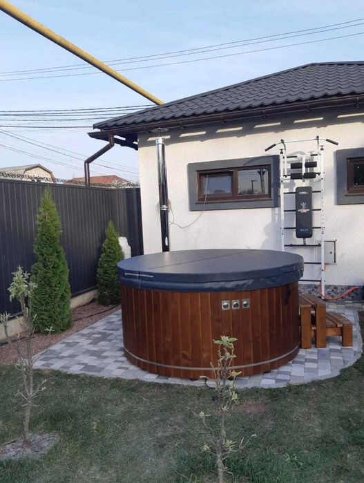 Вуличне джакузі. Чан на дровах. Купель з підігрівом.