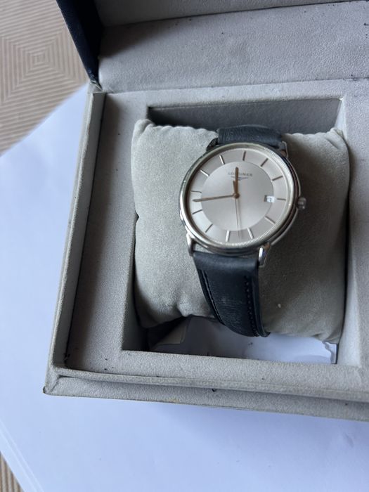 Zegarek  Longines. Presense.