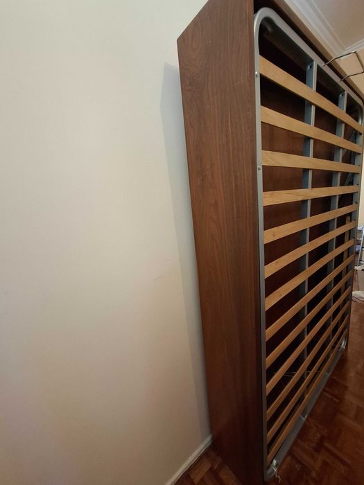 Cama / Sommier basculante com arrumação