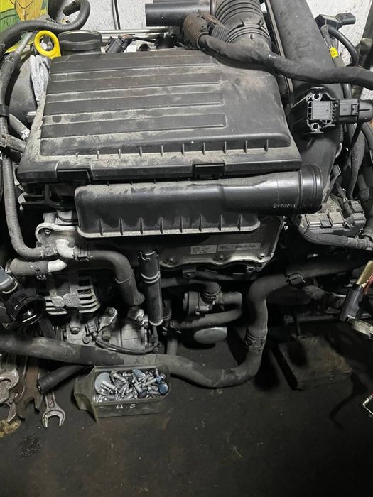 Двигун vw 1.8 cpk мотор пасат nms 2.5 cbu двигатель джета 1.4 czt