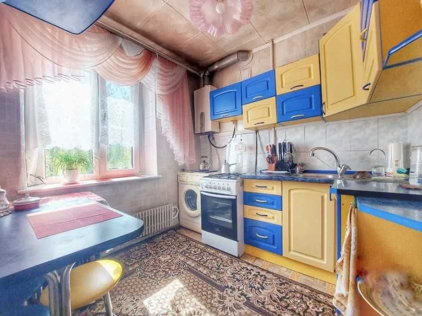 2 кім СЕРЕДНІЙ поверх ЖИЛИЙ стан район НЕЗАЛЕЖНОСТІ безнал (720219)