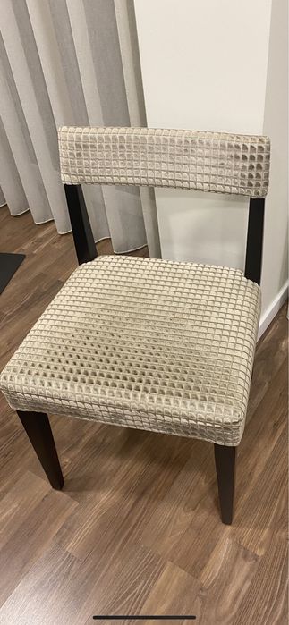 Cadeiras de Sala / Jantar – Bom Estado