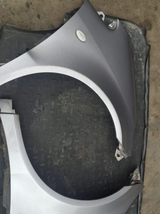 Крило переднє ліве Mercedes A-Class W168 (A1688800418)