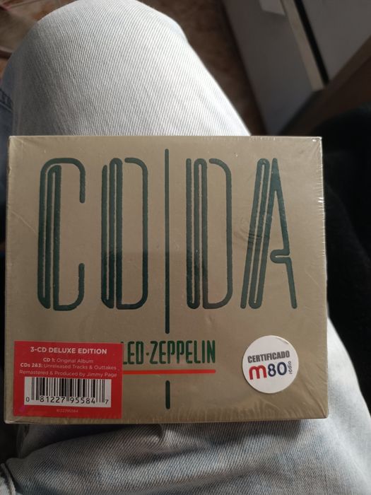 Lote 2 CDs Rock: Led Zeppelin (Coda Deluxe 3-CD) + Coldplay (Ghost Stories) NOVOS