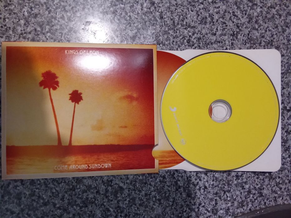 Kings of Lion CD original