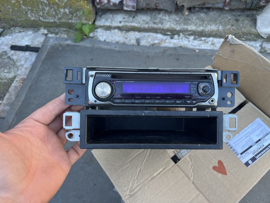 Автомагнітола kenwood