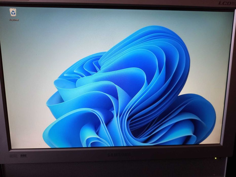 Продам Монитор-ТВ 19" Samsung 940MW