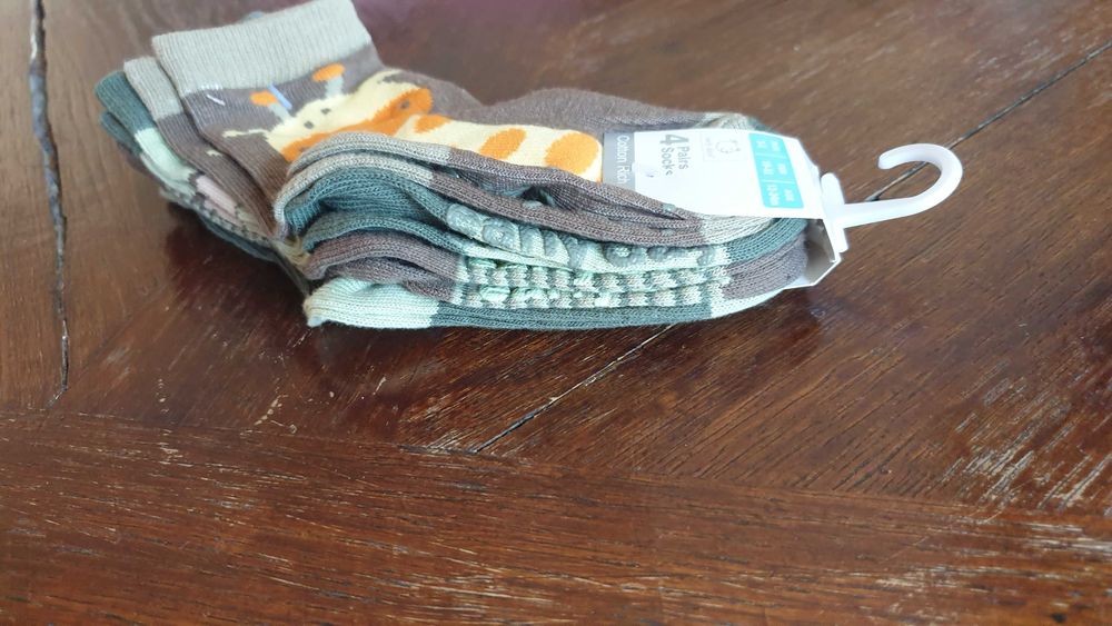 Skarpetki dziecięce 12-24m   pakiet 4 par