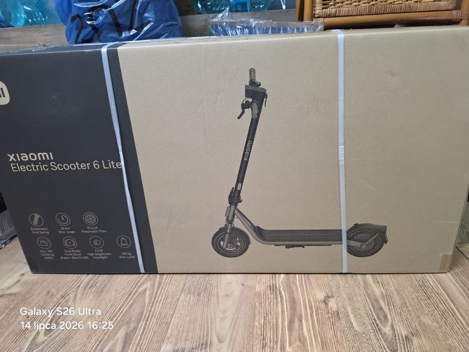 Hulajnoga Xiaomi Electric Scooter 6 lite. 
NOWA