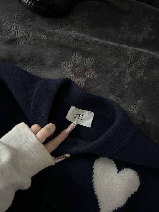 Sweter ami paris